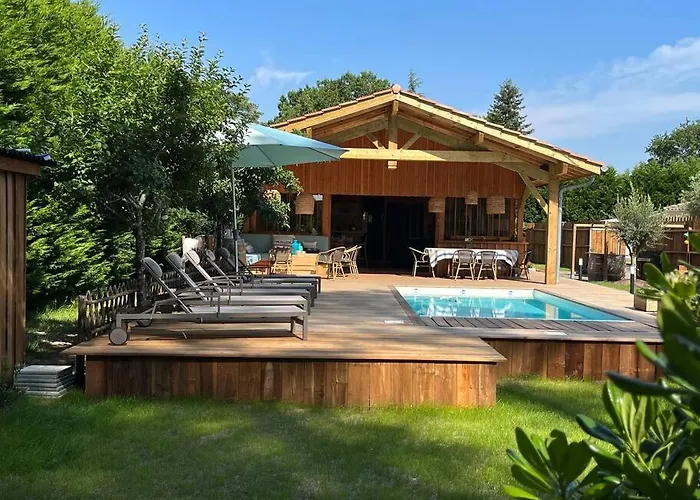 Cabane Noa Neuve- Piscine Chauffee